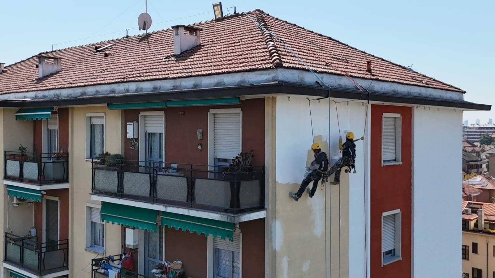 Tinteggiatura palazzo